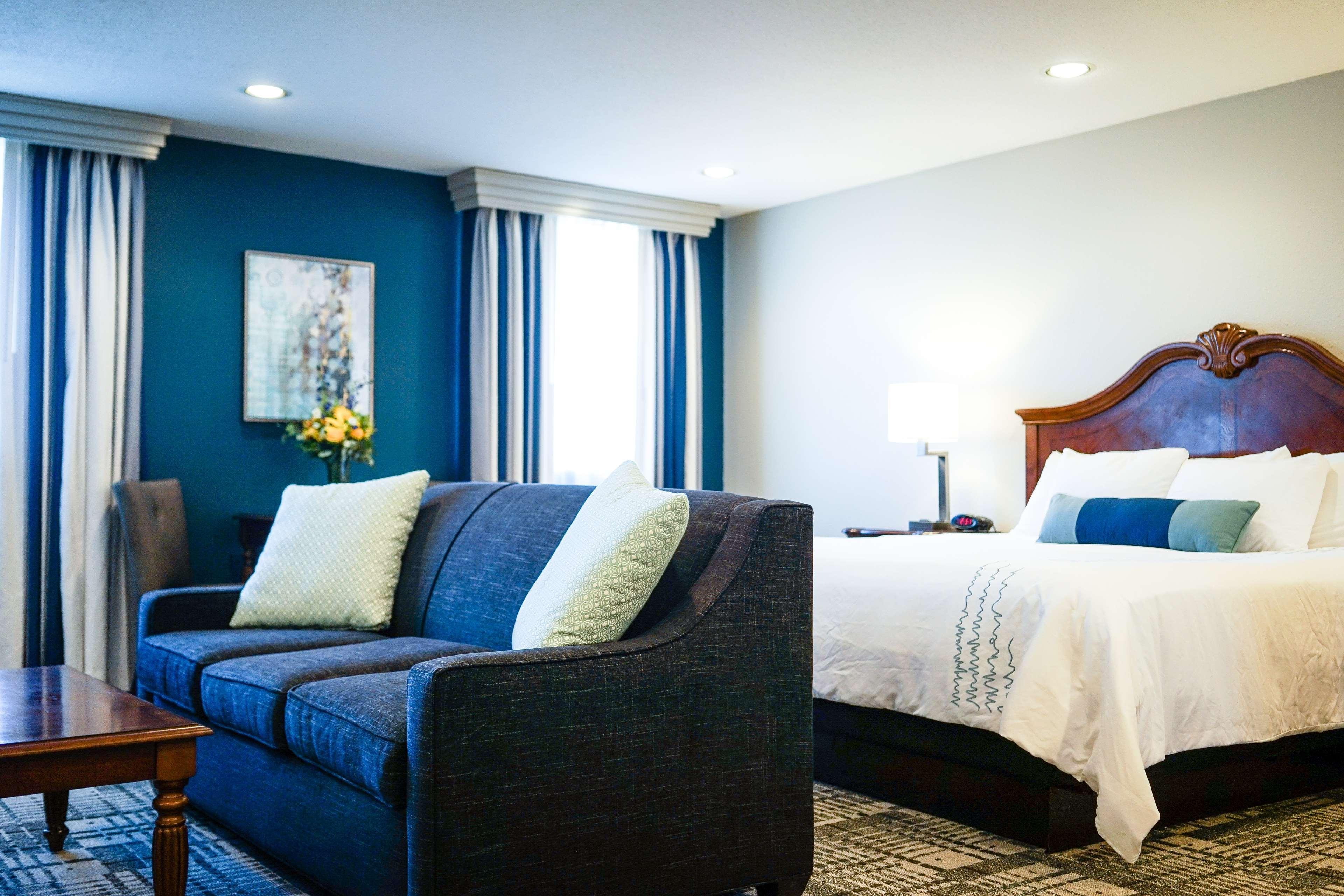 Best Western Plus Dubuque Hotel And Conference Center Ngoại thất bức ảnh