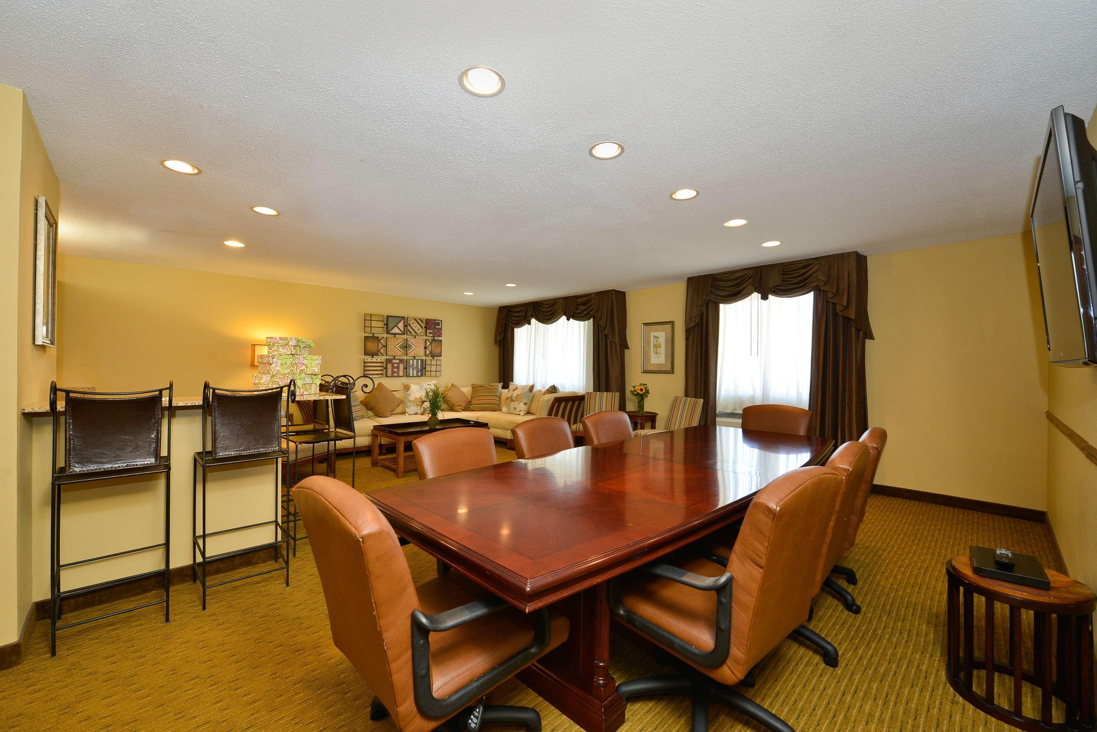 Best Western Plus Dubuque Hotel And Conference Center Ngoại thất bức ảnh