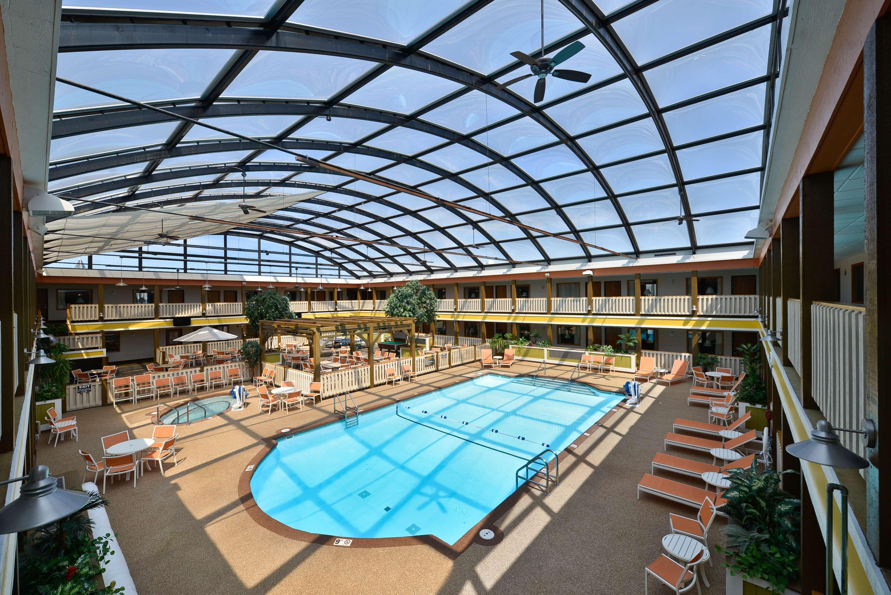 Best Western Plus Dubuque Hotel And Conference Center Ngoại thất bức ảnh