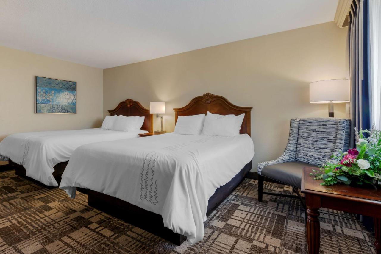 Best Western Plus Dubuque Hotel And Conference Center Ngoại thất bức ảnh