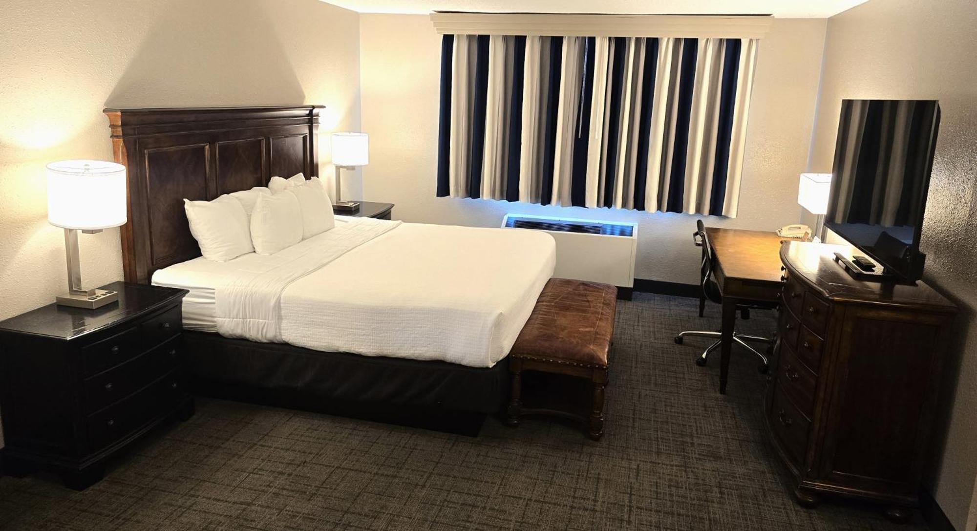 Best Western Plus Dubuque Hotel And Conference Center Ngoại thất bức ảnh