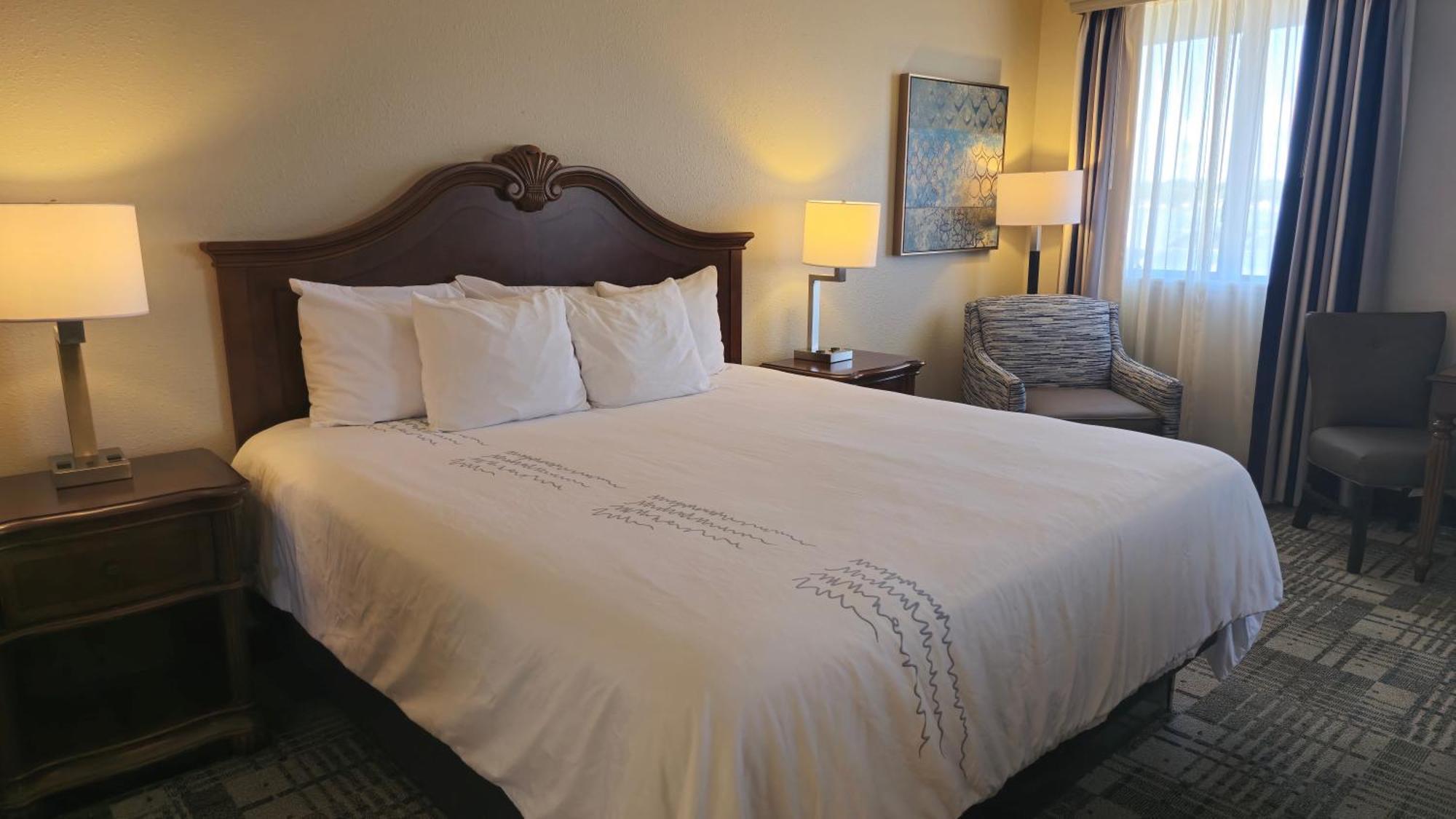 Best Western Plus Dubuque Hotel And Conference Center Ngoại thất bức ảnh